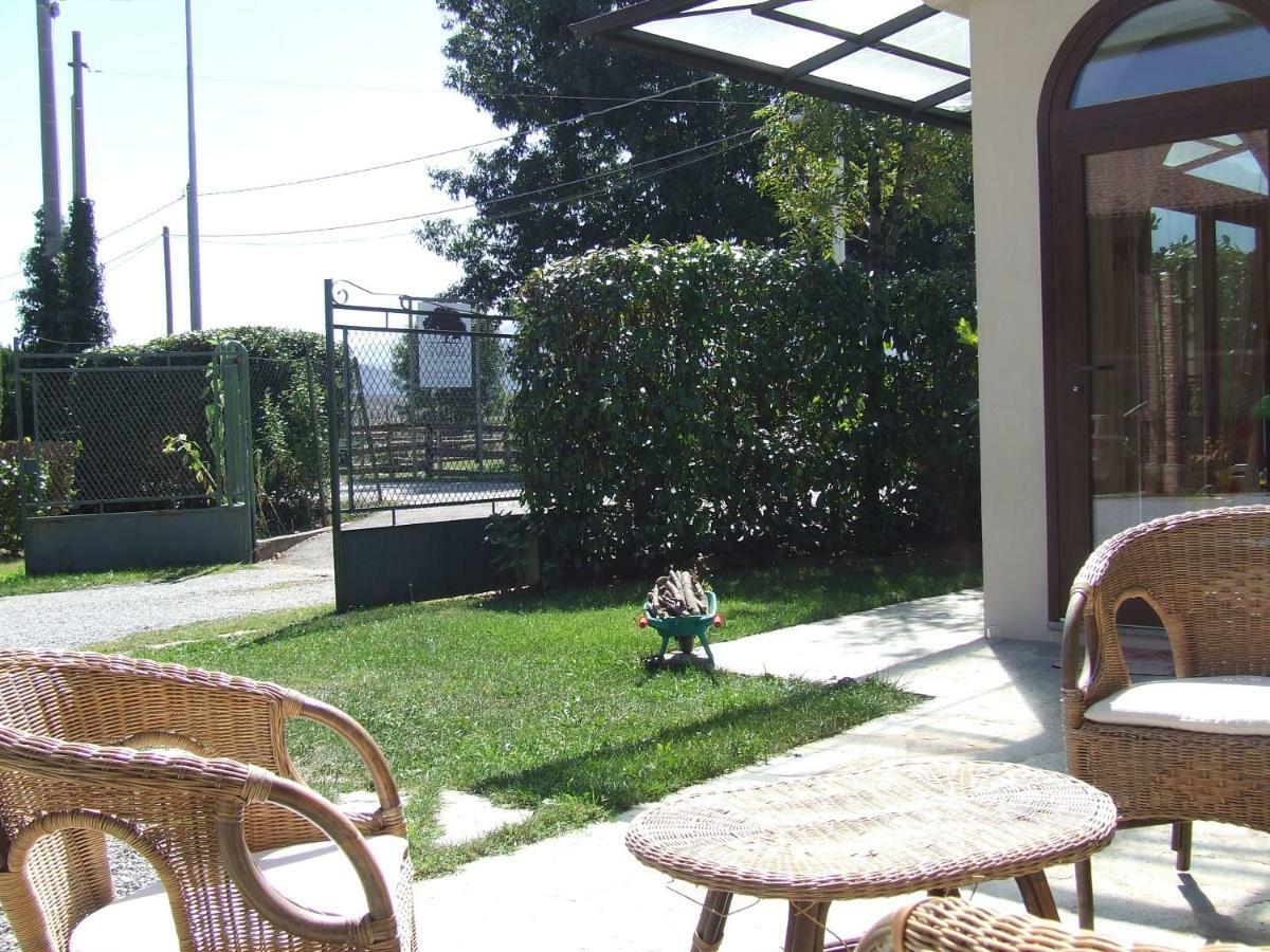 La Meridiana, Monolocale In Cascina Ristrutturata Boves Exterior foto